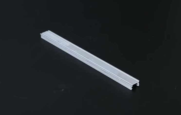 Acquisto di profili LED a soffitto online: guida all'acquisto-Guida all'illuminazione-Montaggio del profilo LED-HOOLED Acquisto di profili LED a soffitto online: guida all'acquisto-Guida all'illuminazione-Montaggio del profilo LED-HOOLED