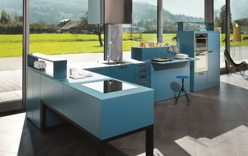 Come posso aumentare la luce in cucina?