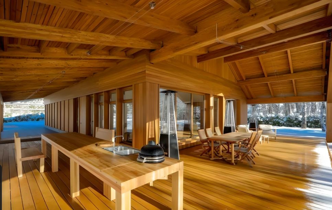 Le migliori soluzioni di illuminazione LED per soffitti in legno
