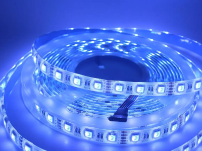 Quanta energia consumano le strisce LED soffitto-Guida--HOOLED